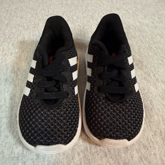 Adidas Racer TR 2.0 Infant Sneakers 🖤👟 - Picture 5 of 7